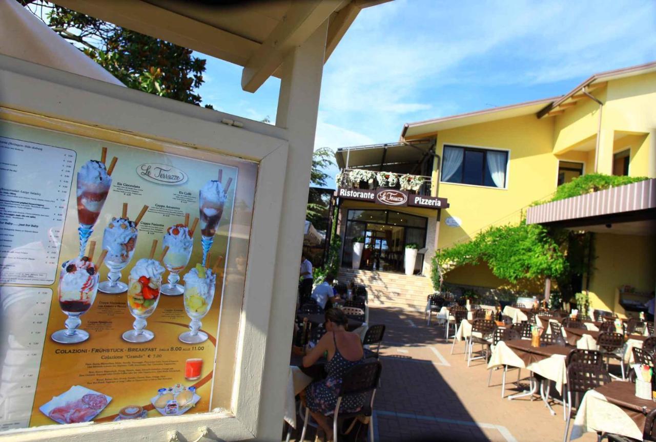 Camping Bella Italia In Peschiera Del Garda - Gardasee Apartment Luaran gambar