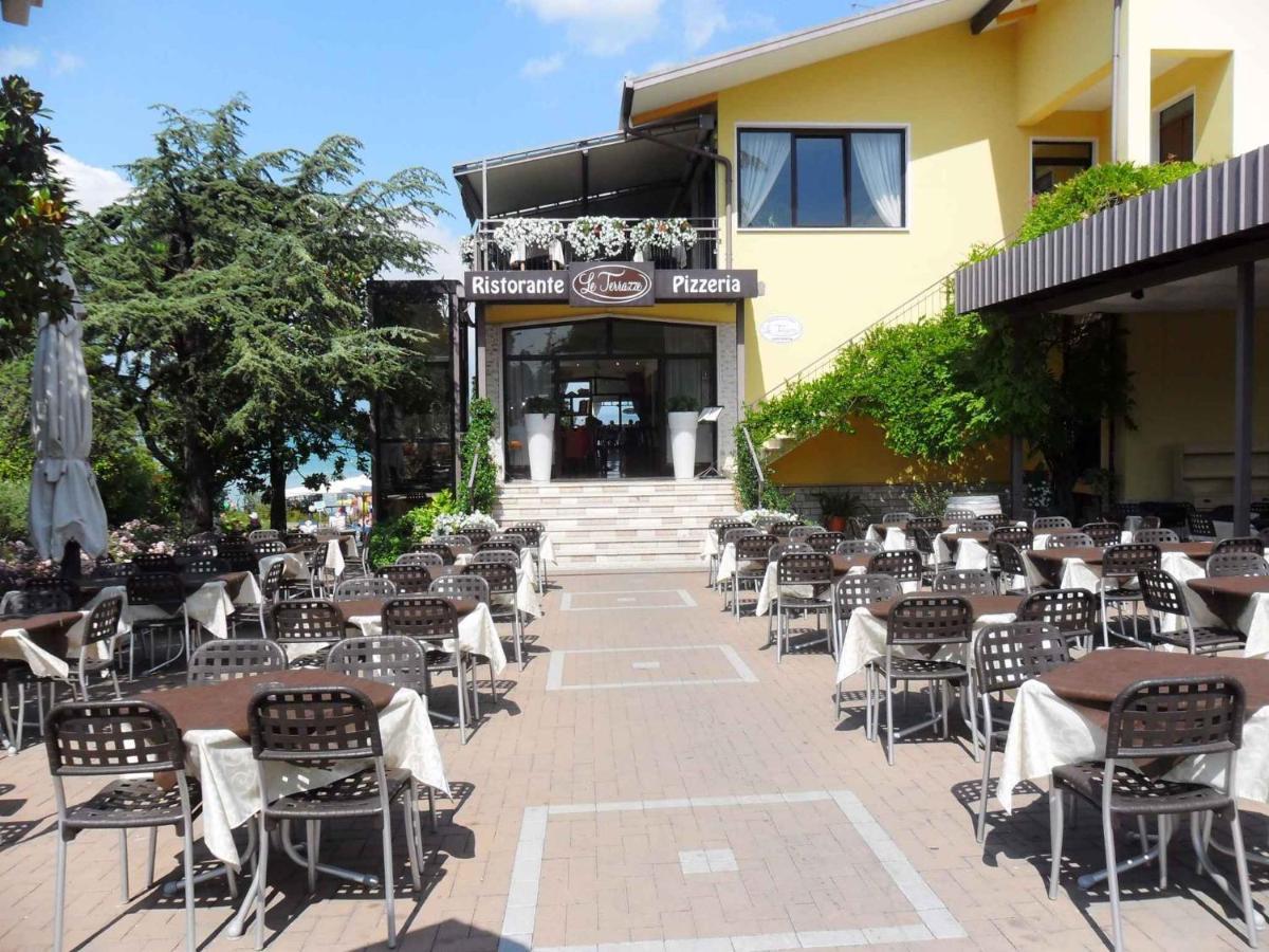 Camping Bella Italia In Peschiera Del Garda - Gardasee Apartment Luaran gambar